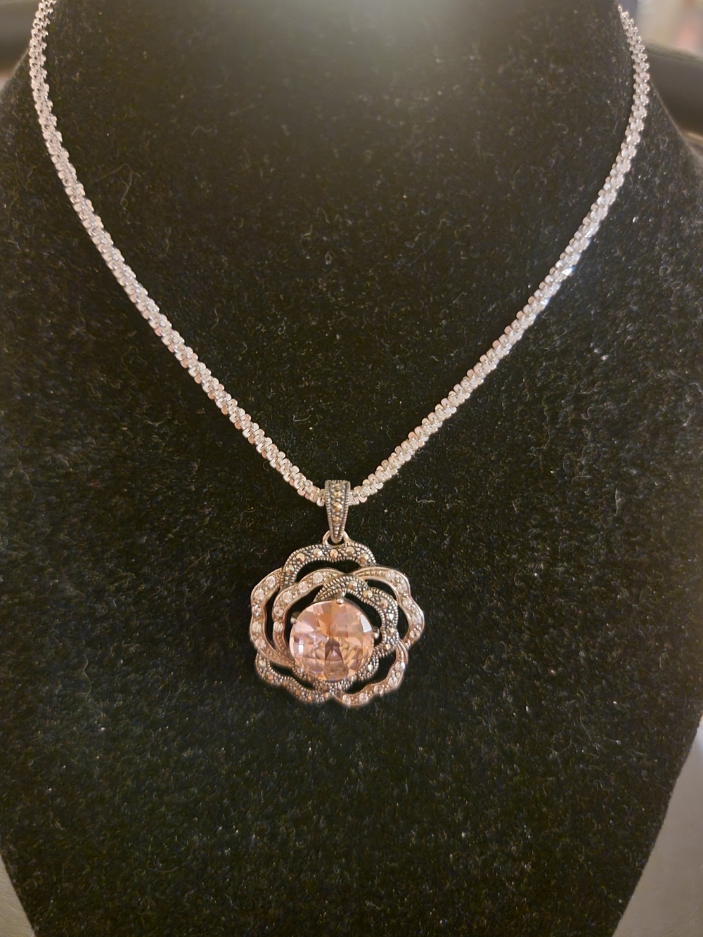 Rose-Cut Pink Crystal Floral Pendant Necklace in Silver Tone